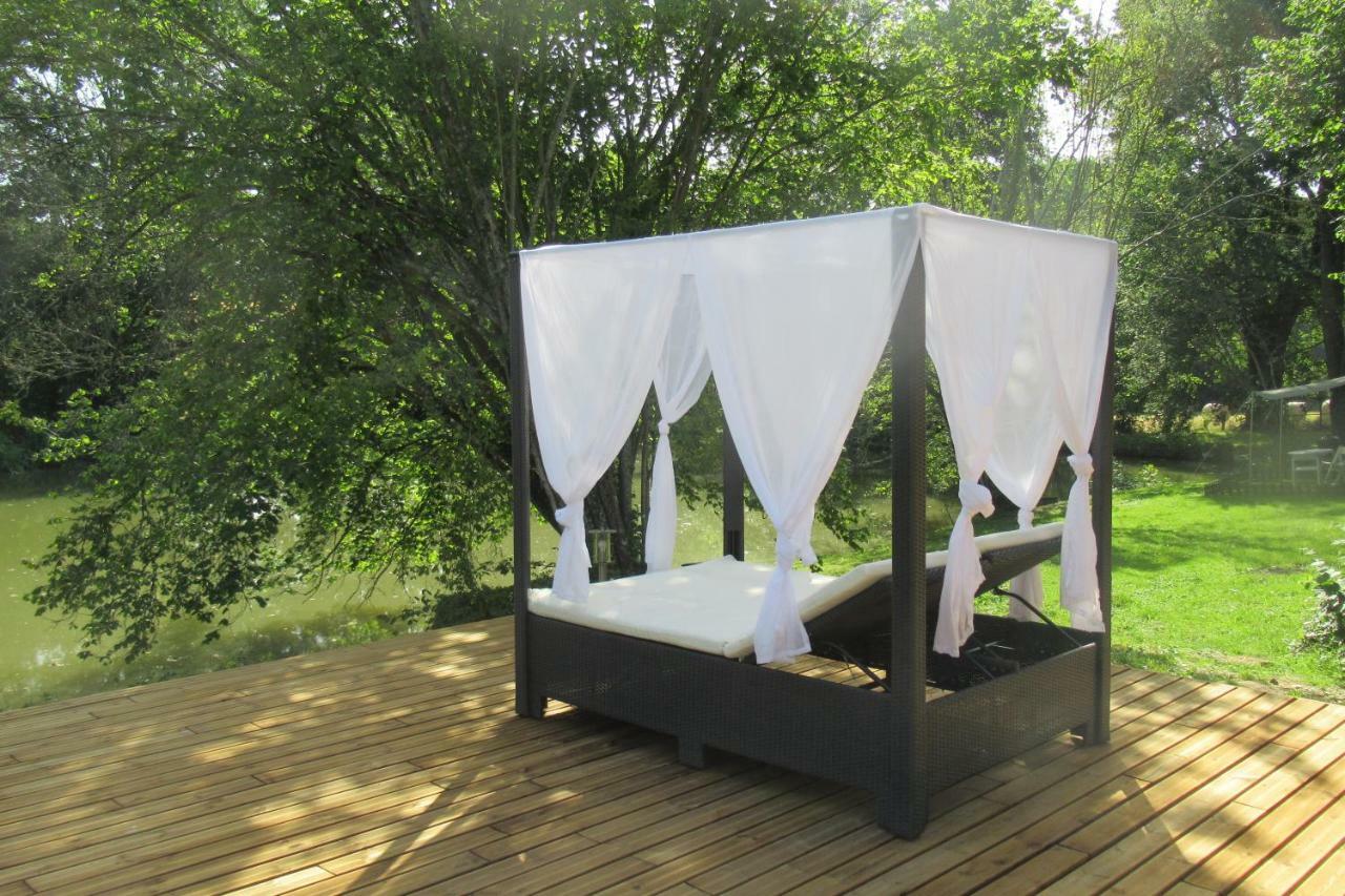 Le Moulin Calme Bed & Breakfast Luceau Exterior foto