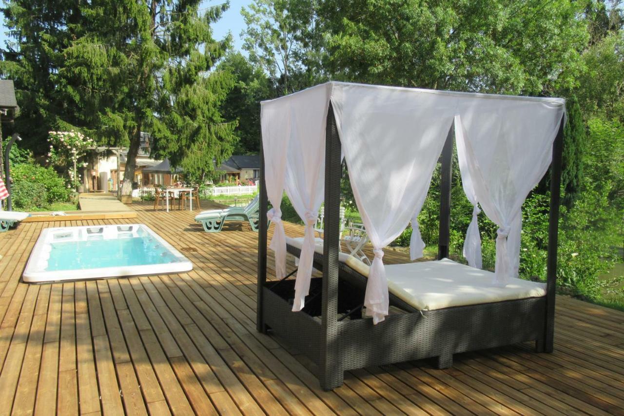 Le Moulin Calme Bed & Breakfast Luceau Exterior foto