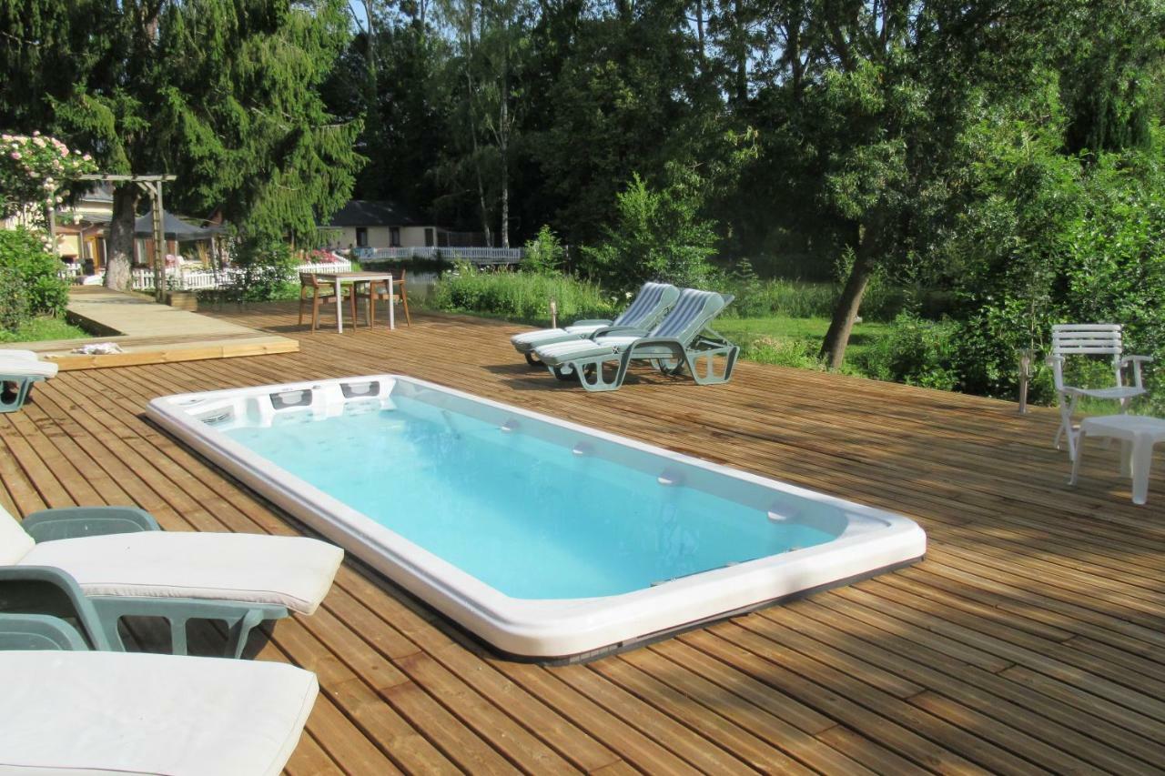 Le Moulin Calme Bed & Breakfast Luceau Exterior foto